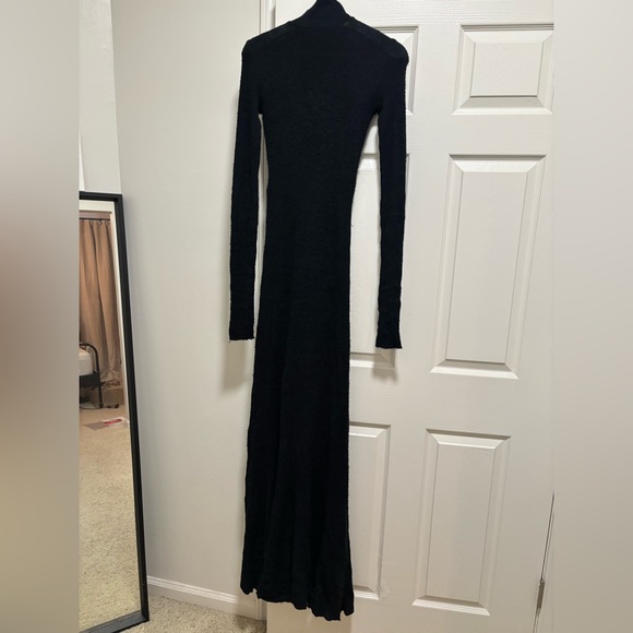 Balenciaga 2022 long dress. - Picture 3 of 14